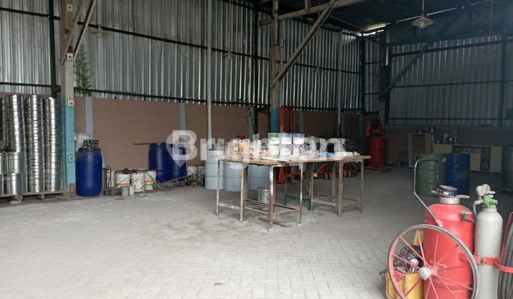 LAND AND WAREHOUSE RENTAL, STRATEGIC LOCATION, RAYA KEDAMEAN GRESIK LAND AND WAREHOUSE RENTAL, STRATEGIC LOCATION, RAYA KEDAMEAN GRESIK