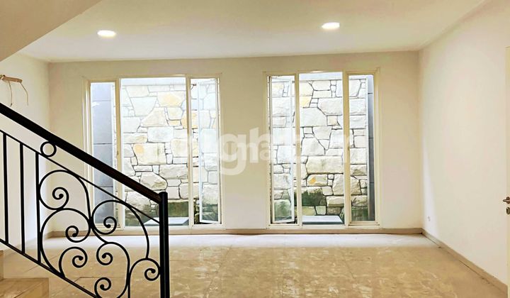 Cheap For Sale House The Mansion Pakuwon Indah West Surabaya 2