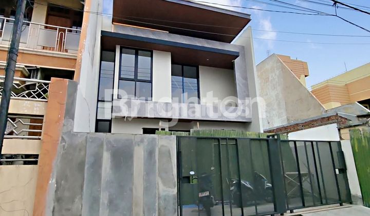 Cheap For Sale New House Fresh Manyar Kertoarjo Surabaya. Near Galaxy Mall & Merr. Cheap For Sale New House Fresh Manyar Kertoarjo Surabaya. Near Galaxy Mall & Merr.
