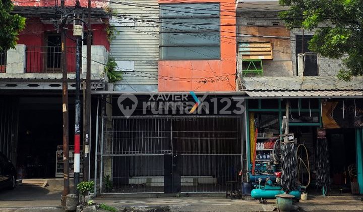 Dijual Ruko Shm 2 Lantai Di Jl La Sucipto Blimbing Malang, 136m², 2m Nego