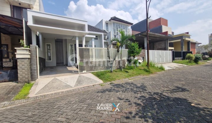 For Rent: 2-Story Semi-Furnished House in Araya Malang, 75 million/year 2