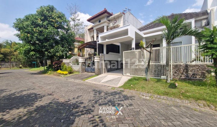 Disewakan Rumah Araya Malang 2 Lantai Semi Furnished 75jt/tahun