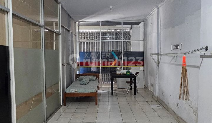 Commercial House + Warehouse on Nol Raya La Sucipto Malang, SHM 8.5m Negotiable 2