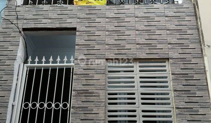 Rumah KHM Mansyur (Jembatan Lima) 2 lantai 1