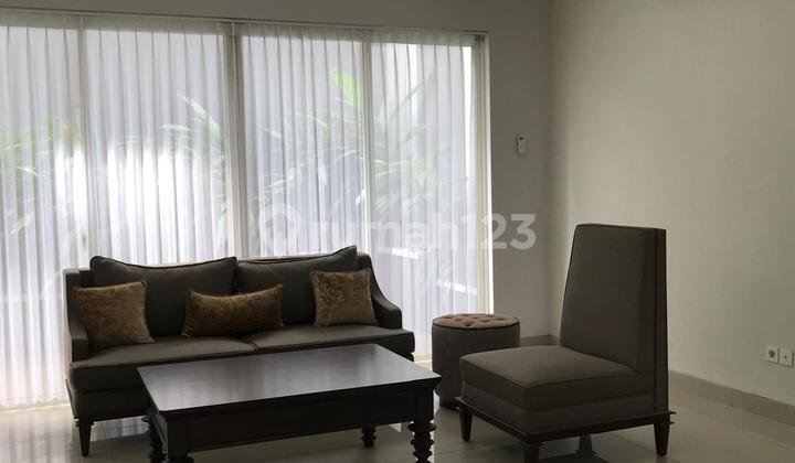 Rumah Elegan SHM di Bintaro Sektor 9