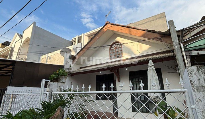 For Sale House Strategic Location Close to Stan @Bintaro Sector 5