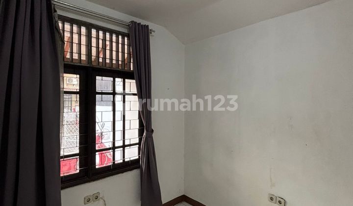 Hot Sale Rumah di Bintaro Jaya SHM Siap Huni 2