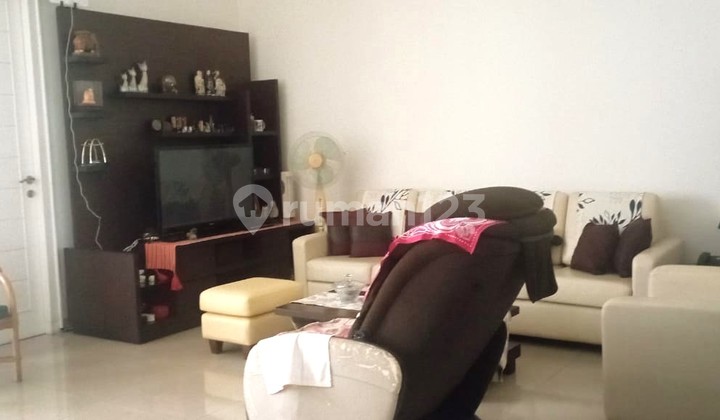 Hot Sale!! Rumah Full Furnished 1½ Lantai Siap Huni di Bintaro Sektor 5 Kt 3+1 Km 2+1 SHM Lt 180 Lb 122.