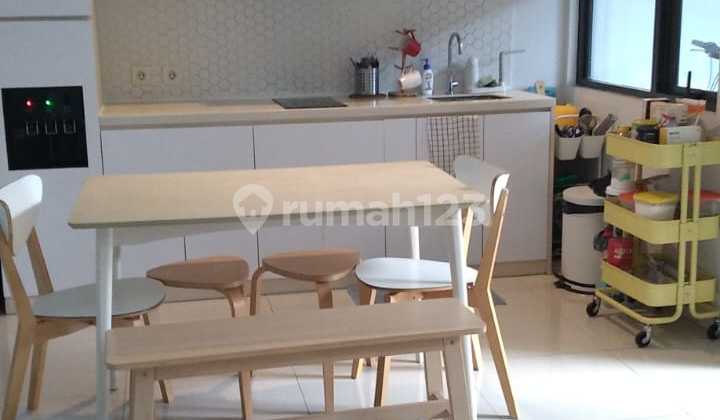 House in Bintaro, SHM Title, Furnished, 2 Floors, Ready to Occupy @Bintaro Sector 7 2