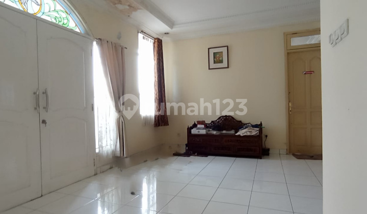 Rumah 2 Lantai Siap Huni di Ciputat dengan Hunian Nyaman dan Asri. 2