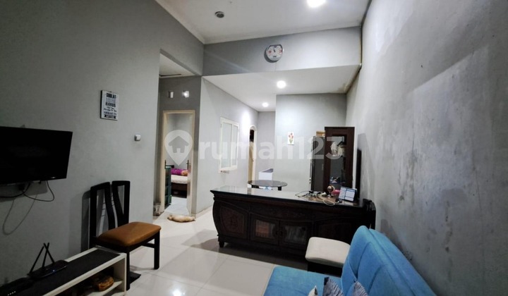 Rumah Siap Huni dengan Hunian Nyaman dan Asri di Graha Raya 2