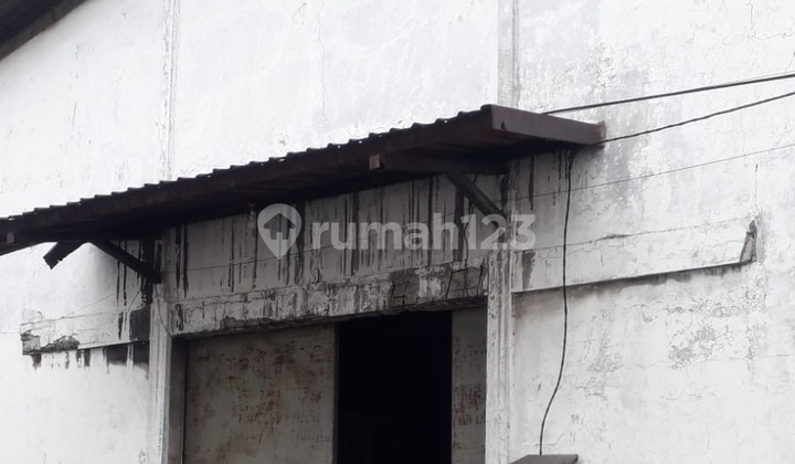 Gudang Surya Inti Tambak Jabon, Tambak Sawah, Waru