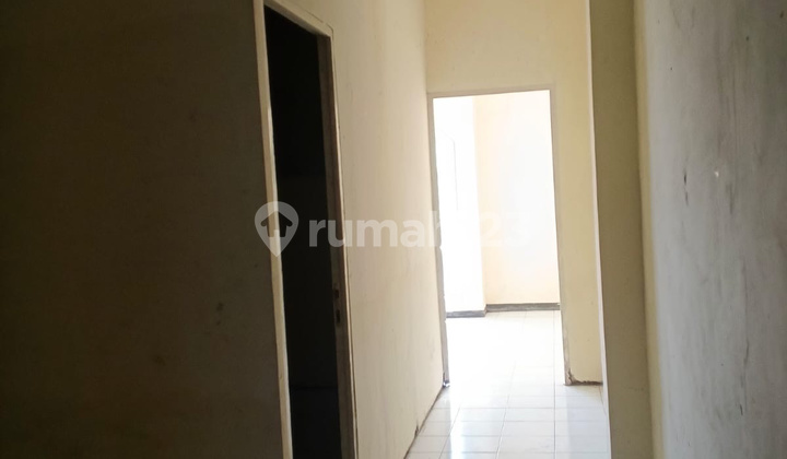Zero Shophouse Taman Niaga Soekarno Hatta Street Malang 2