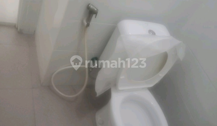 Royal Crown Shop House Tambak Oso