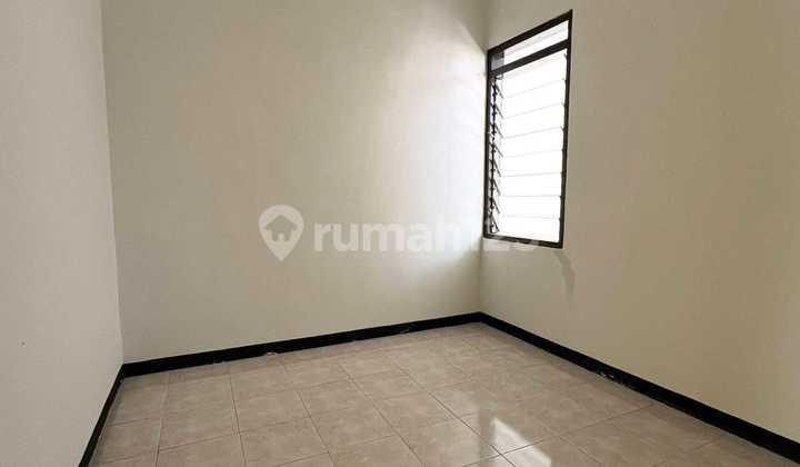 Rumah DeltaSari Indah E 351 2