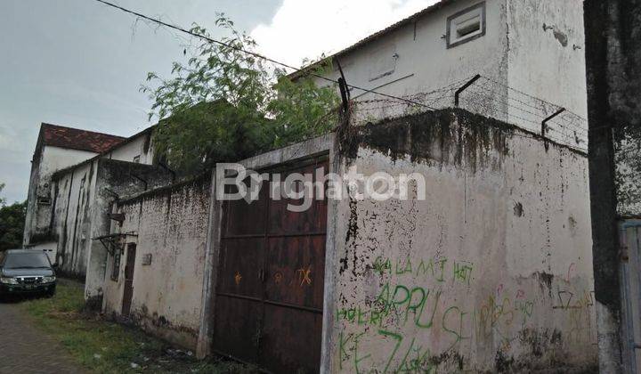 RUMAH BURUNG / RUMAH TINGGAL 2 TINGKAT 2