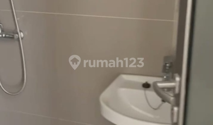 Greenland House Near Menganti, Near Campus, Near Schools, Near Menganti Market. 2