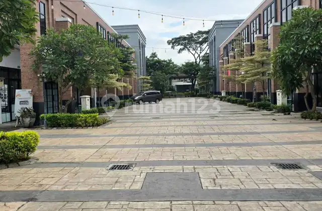 Ruko Tierra Near Hokky Fresh Market, Close to Modern Market, Elite Residential Area Ruko Tierra Near Hokky Fresh Market, Close to Modern Market, Elite Residential Area