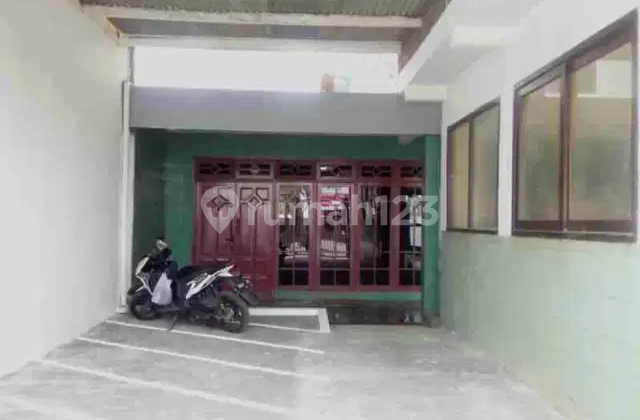 Rumah Kos Raya Manukan Kulon Dekat Foodjunction, Dekat Benowo, Dekat Tandes 2