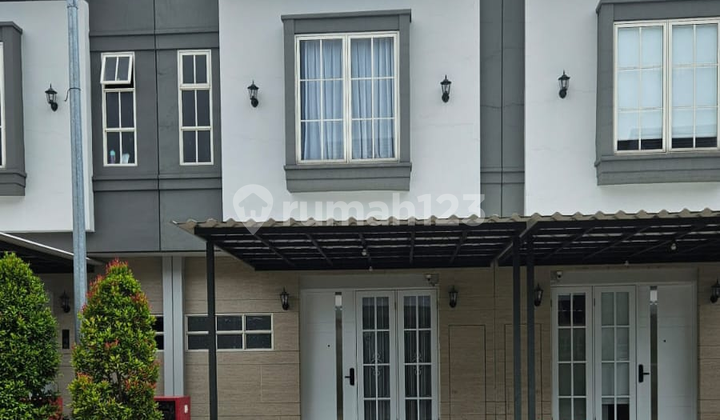 Rumah Wisata Bukit Mas Dekat Pakuwon Mall Ptc, Dekat Kampus Unesa Lidah, Dekat Wiyung Rumah Wisata Bukit Mas Dekat Pakuwon Mall Ptc, Dekat Kampus Unesa Lidah, Dekat Wiyung