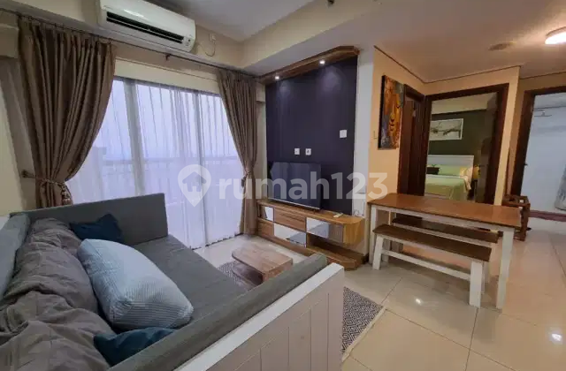 Apartemen Waterplace Selangkah ke Pakuwon Mall Ptc, Dekat Spazio Office Tower 2