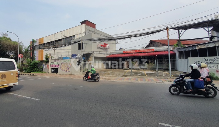 For Sale: Strategic Land in the Center of Tangerang City.
