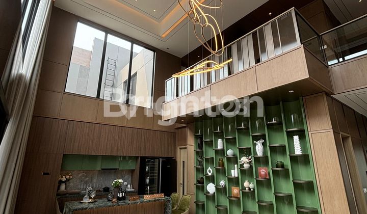 Luxury 2-Story House Near AEON Tangerang Toll Gate Entrance 2