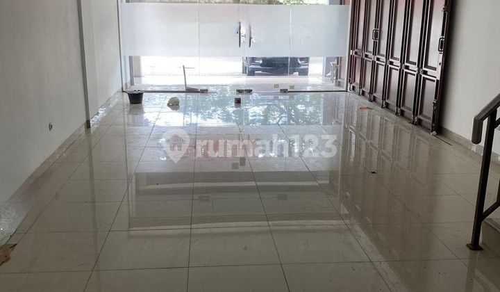 Ruko Siap Pakai Bangunan Full, lingkungan Aman di daerah Mekar wangi ; singgasana, cibaduyut, inhofftank, moh.toha, area bisnis, Ruko Siap Pakai Bangunan Full, lingkungan Aman di daerah Mekar wangi ; singgasana, cibaduyut, inhofftank, moh.toha, area bisnis,