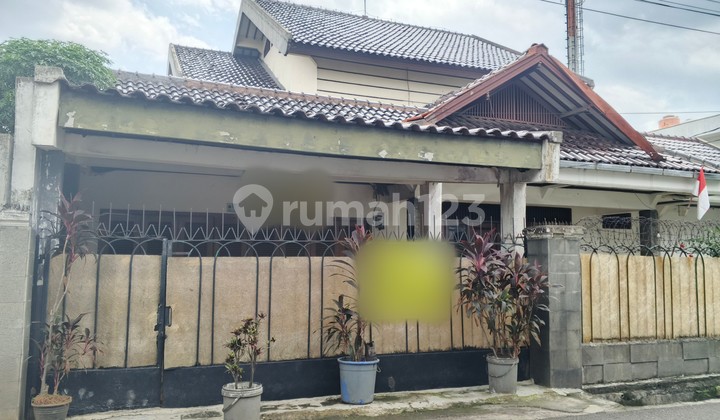 Rumah Hitung Tanah Di Kebayoran Lama Jaksel Dekat Mrt Lebak Bulus