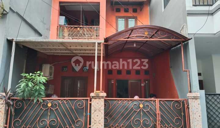 Rumah 2 Lantai Di Komplek Maharta Pondok Aren Tangsel Dekat Tol Parigi Rumah 2 Lantai Di Komplek Maharta Pondok Aren Tangsel Dekat Tol Parigi