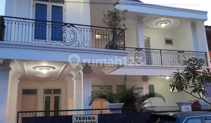 Rumah Bagus Di Griya Loka Tangerang Dekat Stasiun Rawa Buntu