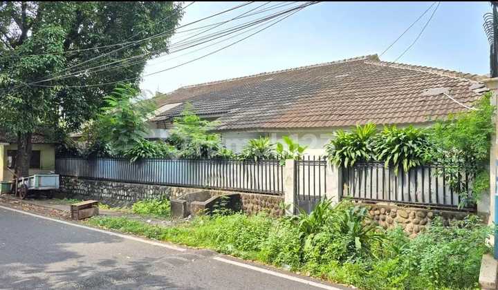 Rumah Di Cempaka Putih Jakarta Pusat Dekat Stasiun Pasar Senen 2