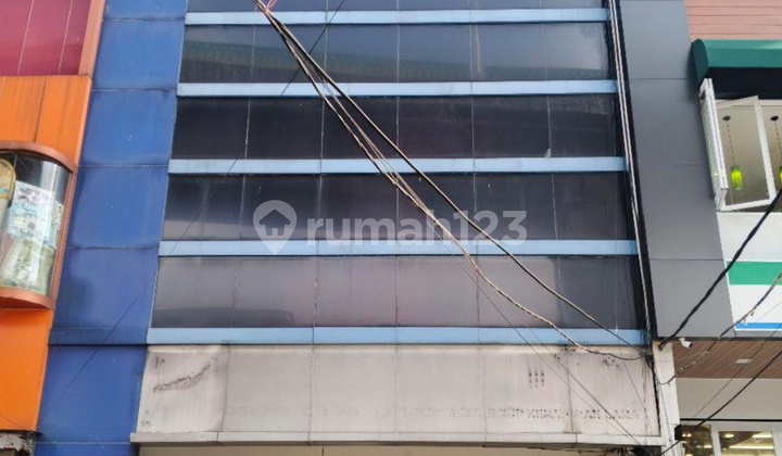 3-Story Shop House in Cipulir, South Jakarta, Near Cipulir Busway Stop 1