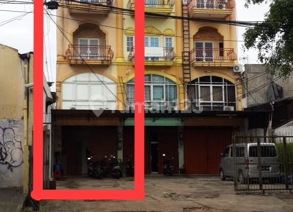 Ruko 4.5 Lantai Di Pos Pengumben Jakarta Barat Dekat Stasiun Kebayoran Ruko 4.5 Lantai Di Pos Pengumben Jakarta Barat Dekat Stasiun Kebayoran