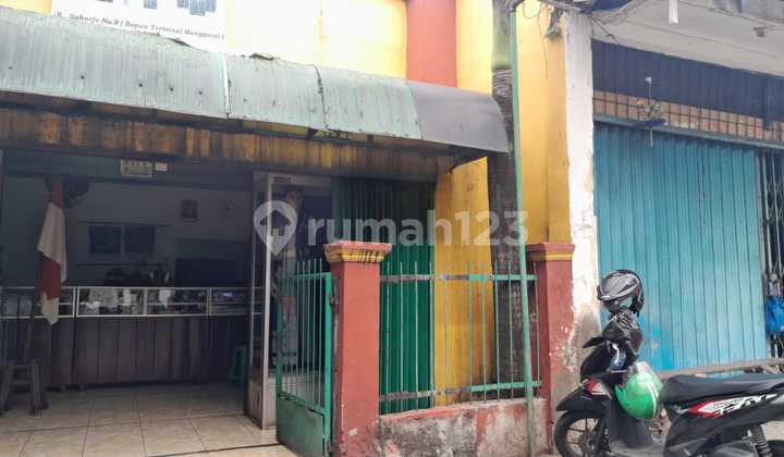 2.5-Story Shop/House in Manggarai, South Jakarta, Near Manggarai Station 2