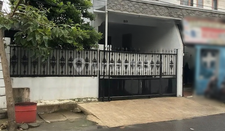 Dijual Cepat Rumah Strategis Komplek Taman Asri Cipadu Tangerang