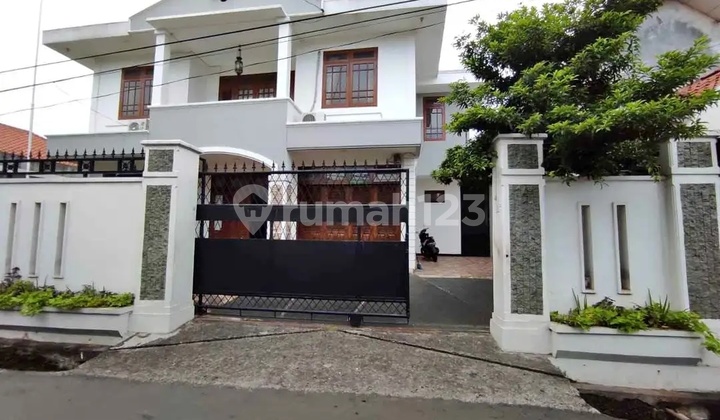 For Sale House Sukabumi South Complex Kebon Jeruk West Jakarta For Sale House Sukabumi South Complex Kebon Jeruk West Jakarta