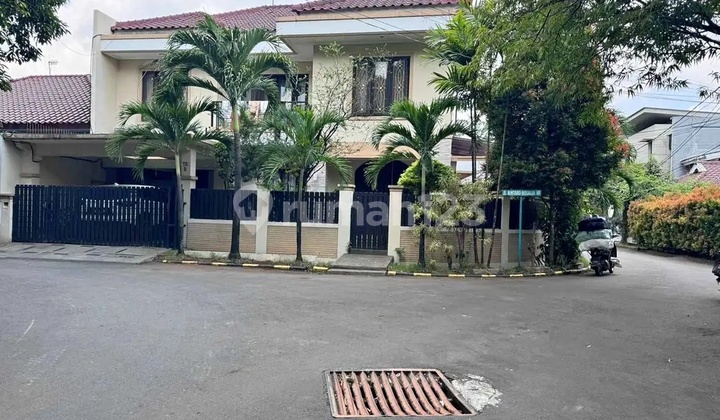 Rumah Mewah Hook Bumi Bintaro Permai Pesanggrahan Jaksel Rumah Mewah Hook Bumi Bintaro Permai Pesanggrahan Jaksel