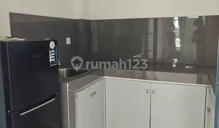 Disewakan Rumah Lavon 2 By Swan City 3 Bedroom - Cluster Viridia 2