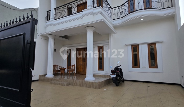 Rumah Murah Single Dijagakarsa Dengan Luas Tanah Besar Rumah Murah Single Dijagakarsa Dengan Luas Tanah Besar