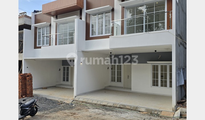 DIJUAL CLUSTER EXCLUSIVE One Gate 2Lt Kebagusan,JAKSEL
