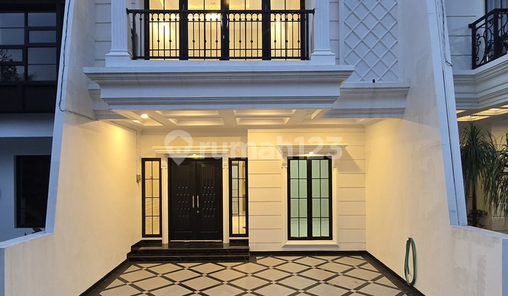 Rumah Siap Huni Akses Bagus Pinggir Jalan