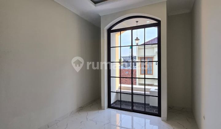 RUMAH MEWAH DALAM CLUSTER SIAP HUNI JAGAKARSA 2