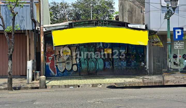 Ruko Lokasi  Strategis di Kawasan Bisnis Jl. Brigjen Katamso - Yogyakarta