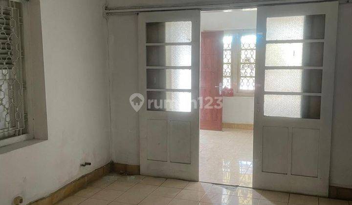 Rumah Tinggal Cocok Untuk Homestay atau Cafe Lokasi di Jalan Pahlawan Kota Magelang  2