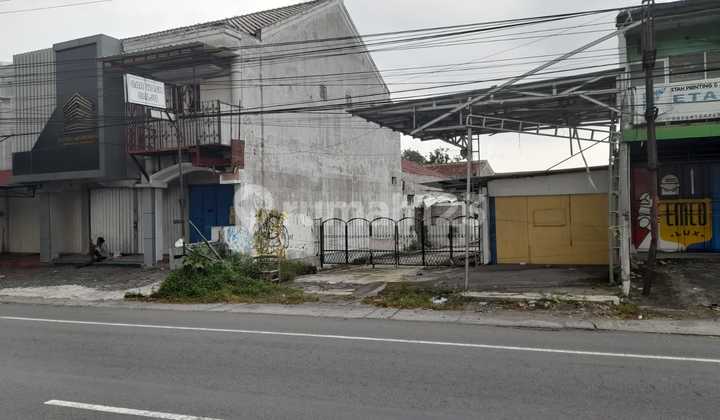 For Rent Commercial Space Strategic Location on Solo-Yogya Road, Kalasan Sleman 2