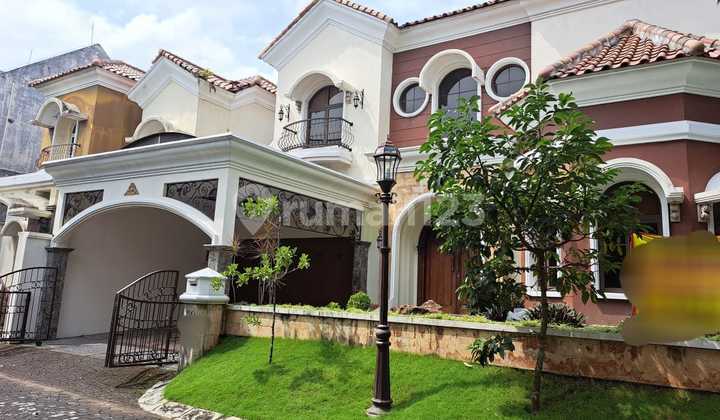 Disewakan Rumah Full Furnish dalam Perum Elite Casa Grande Depok Sleman  1