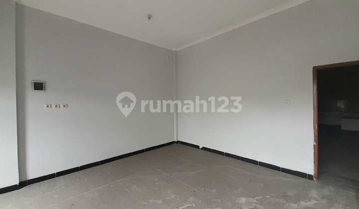Strategic Location Shop House on Janti Main Road - Suitable for Business & Investment 2