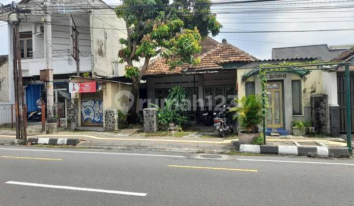 Dijual Rumah dan Tanah Strategis di Tengah Kota Yogyakarta Dijual Rumah dan Tanah Strategis di Tengah Kota Yogyakarta