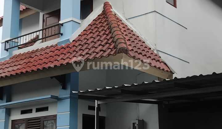 Rumah Tinggal 2 Lantai Dalam Perum. Di Ngaglik Sleman  2